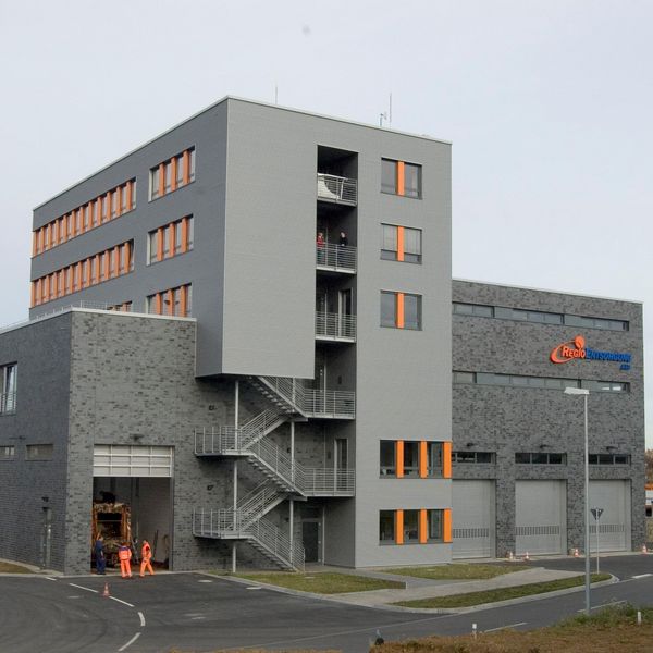 Foto vom Betriebsgebäude der RegioEntsorgung Foto vom Betriebsgebäude der RegioEntsorgung